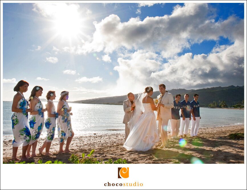 Bride and Groom's wedding ceremony in Hawaii