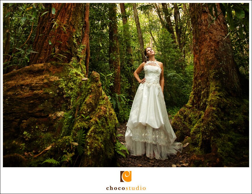 Bride in the Jungle in Hawaii