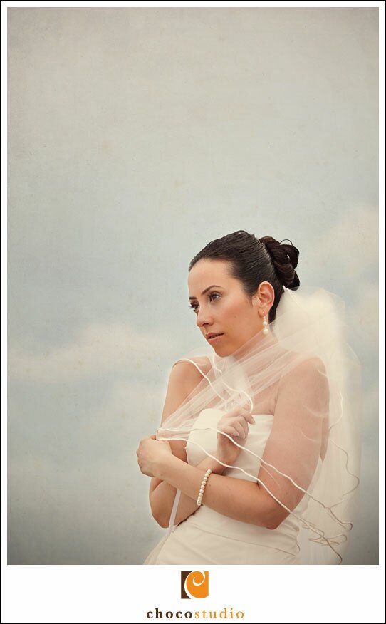 Portrait of a bride on the beach in Mexico